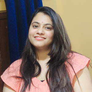 Dr. Shivani Sharma - Dentist in Delhi