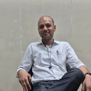 Dr Pawan Bansiwal