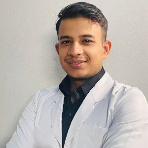 Dr Dhruv Ahuja