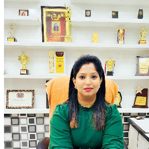 Dr. Shivani Bhatia - Ayurveda in Ludhiana