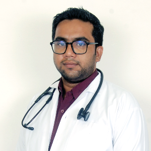 Dr. Baset Hakim - Internal medicine in Pune
