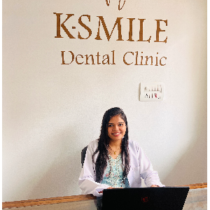 Dr. Shamali Gaikwad Jadhav - Dentist in