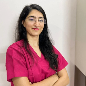 Dr. Saloni Chadha - Gynecology - Oncology in