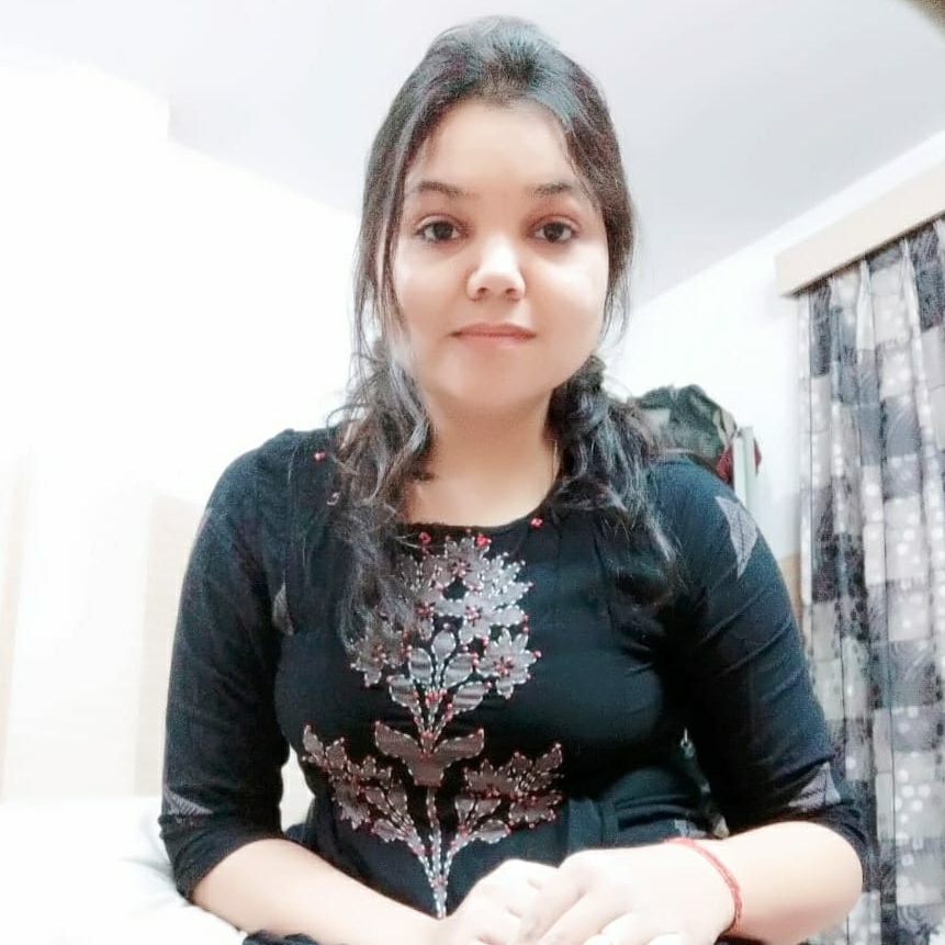 Dr Kajal Saxena