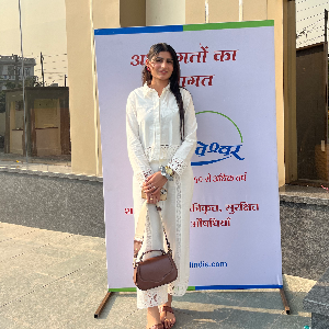 Dr. Shalu Devi - Ayurveda in 