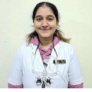 Dr. Dipti Chauhan - Dentist in Delhi
