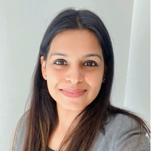 Dr. Yashi Garg - Dentist in