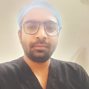 Dr. Saurabh Pandey - Internal medicine in Indore
