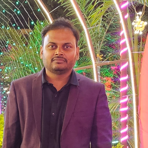 Dr Rakesh Roushan