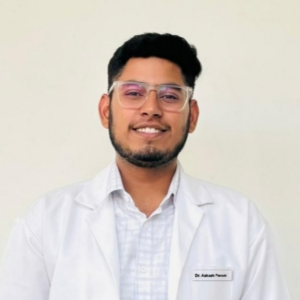 Dr. Aakash Pareek - Dentist in Gurgaon