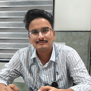 Dr. Naeem Khan - General Physician in 