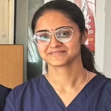 Dr Parul .