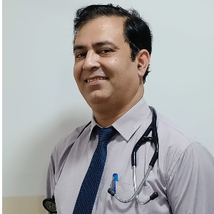 Dr. Sajid Baqal. - Internal medicine in Noida