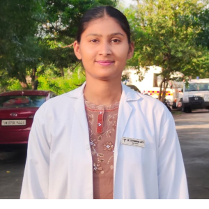 Dr Chitransha Arya