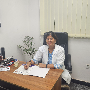 Dr. Geetika Srivastava - Dentist in Noida