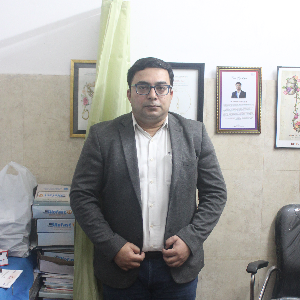 Dr Somsubhra Pal