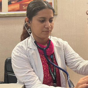 Dr. Parul Sharma - Ayurveda in