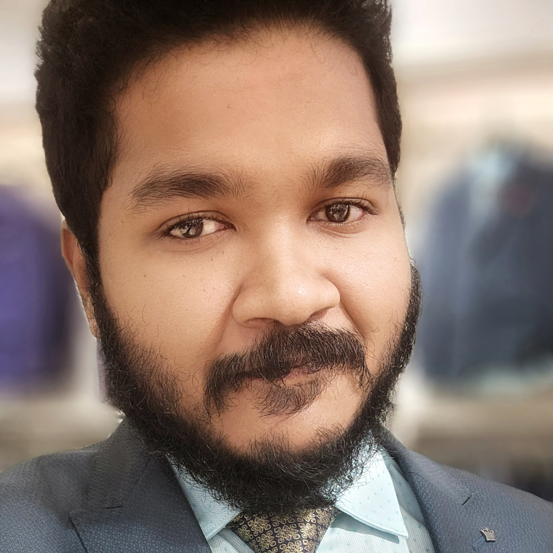 Dr Akhil AR