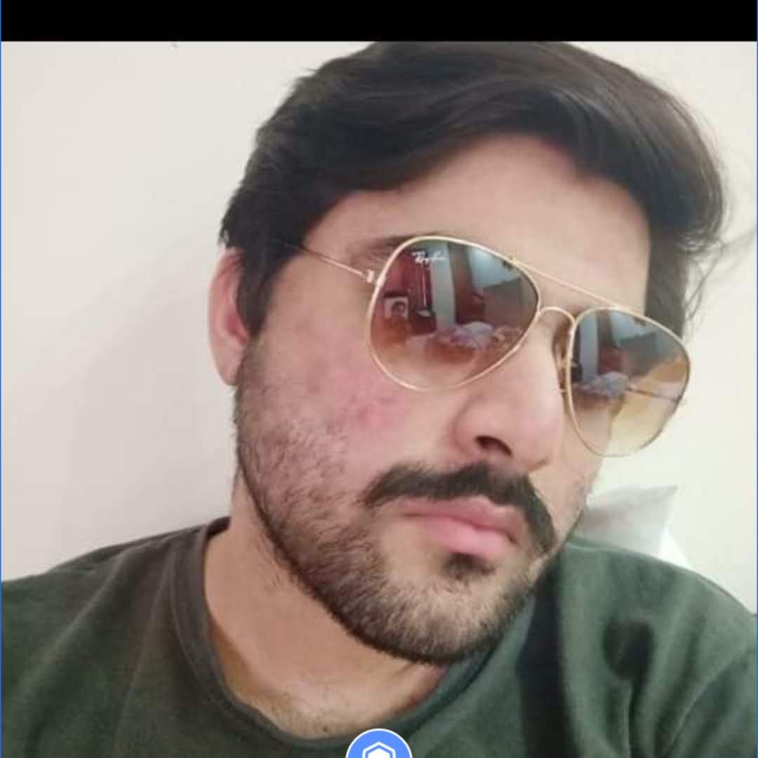 Dr Tejasvi Vats