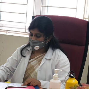 Dr. Nandhini Selvanesan - Internal medicine in Chennai