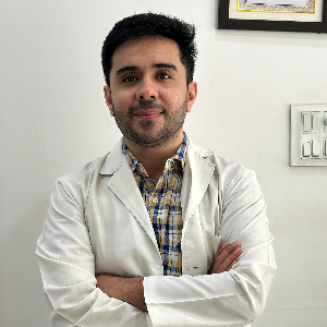Dr. Mayank Malik - Dentist in 