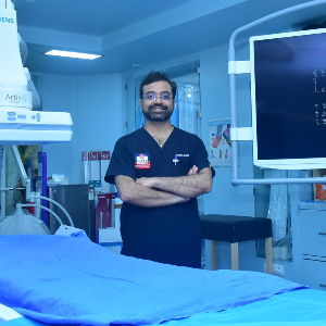 Dr. Nikhil Chaudhari - Surgery in Delhi