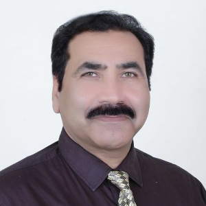 Dr. Mohd Shahique - Dentist in 