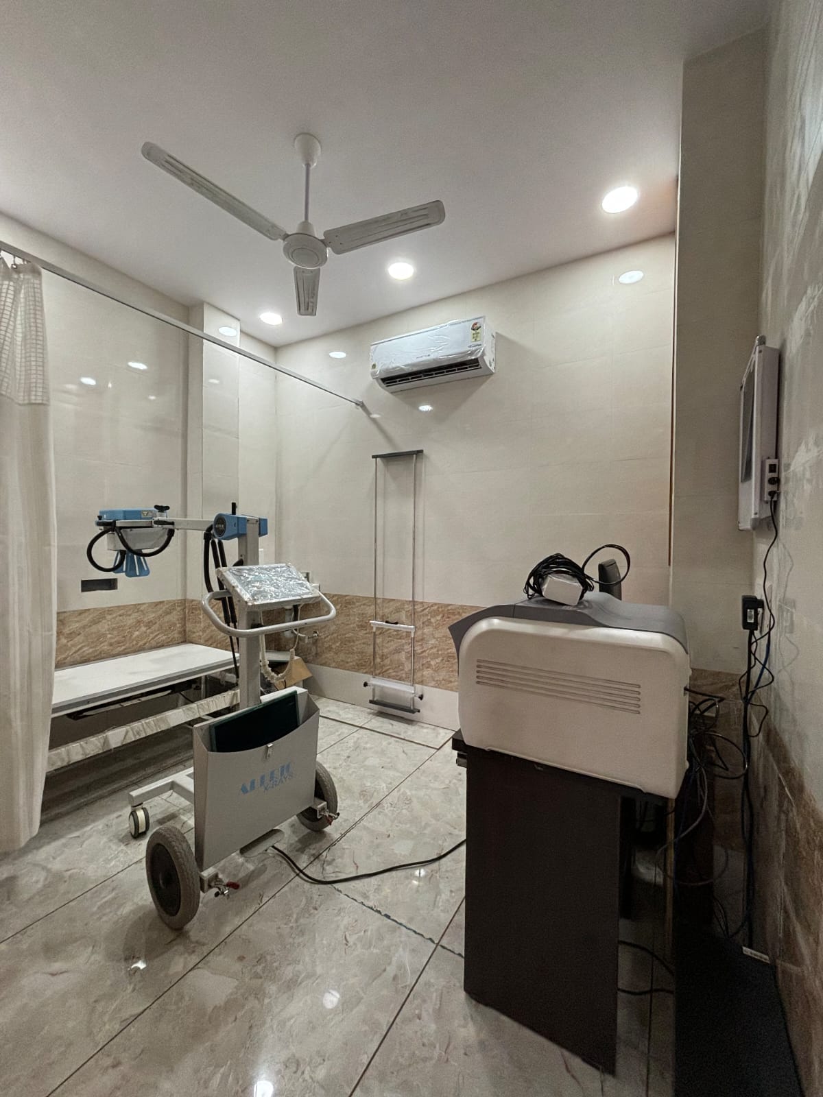 SHREE GOVERDHAN HOSPITAL - 1627