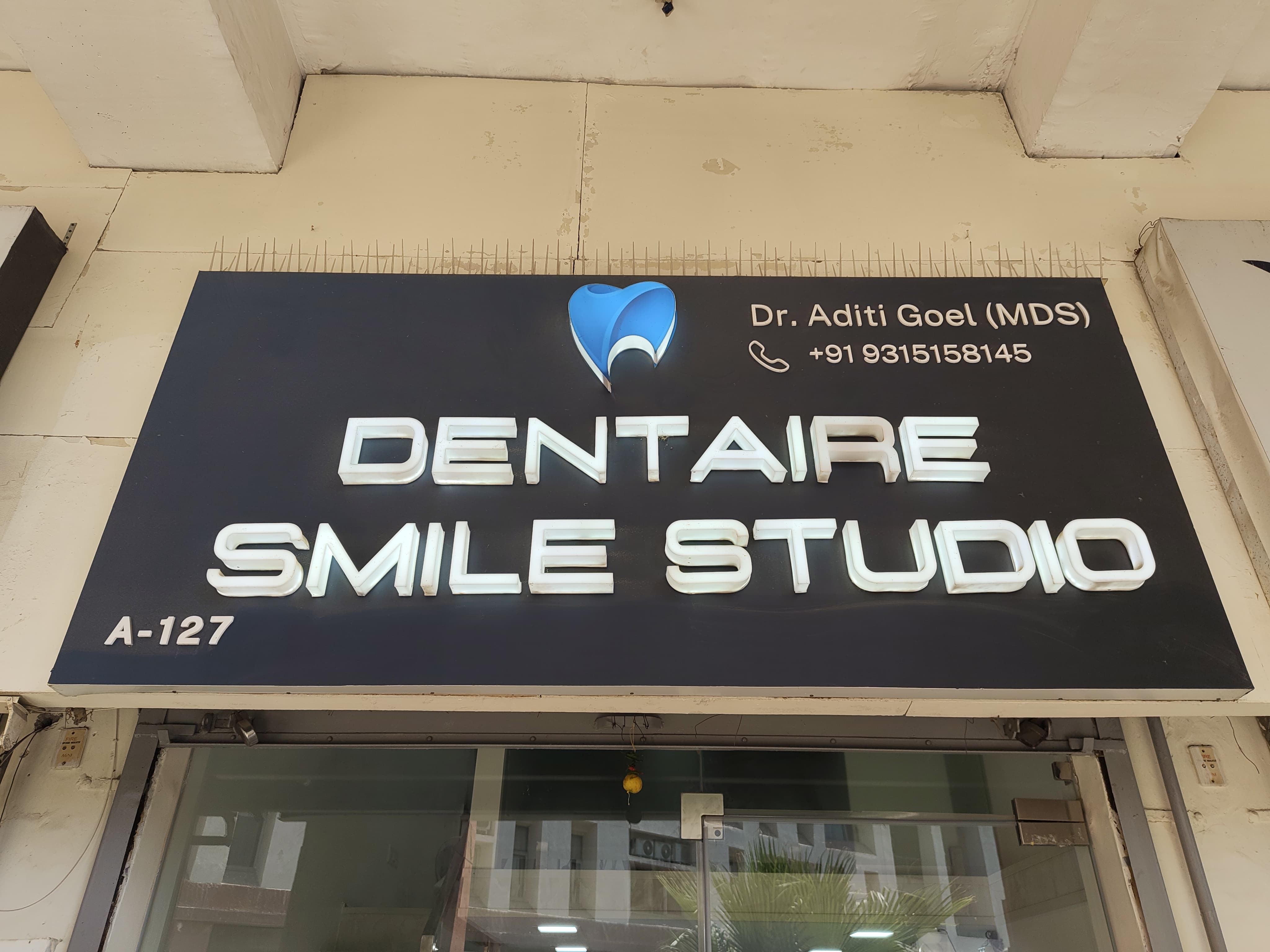 Dentaire Smile Studio - 1593