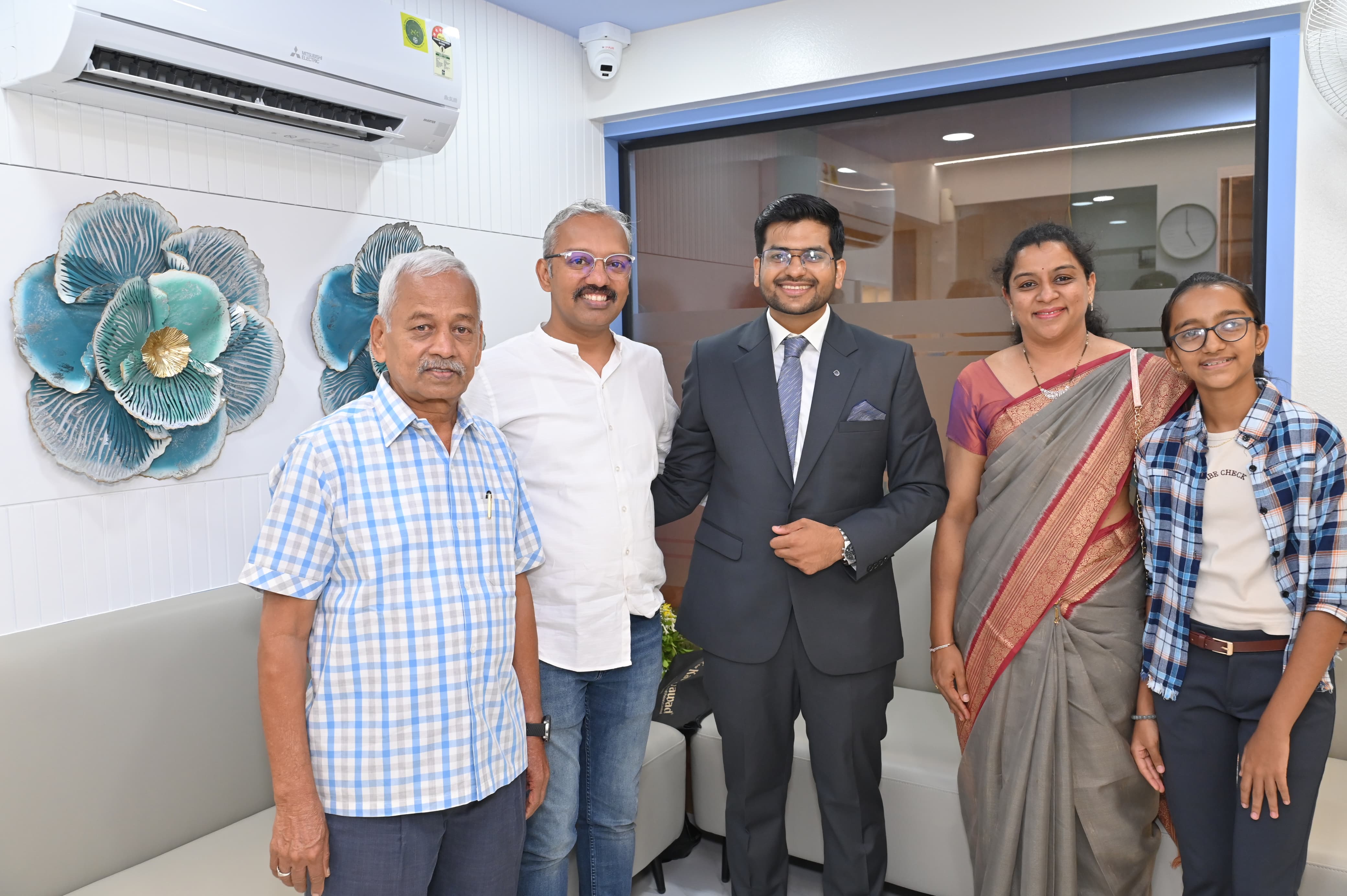 Abbad Dental Clinic And Implant Center - 1500