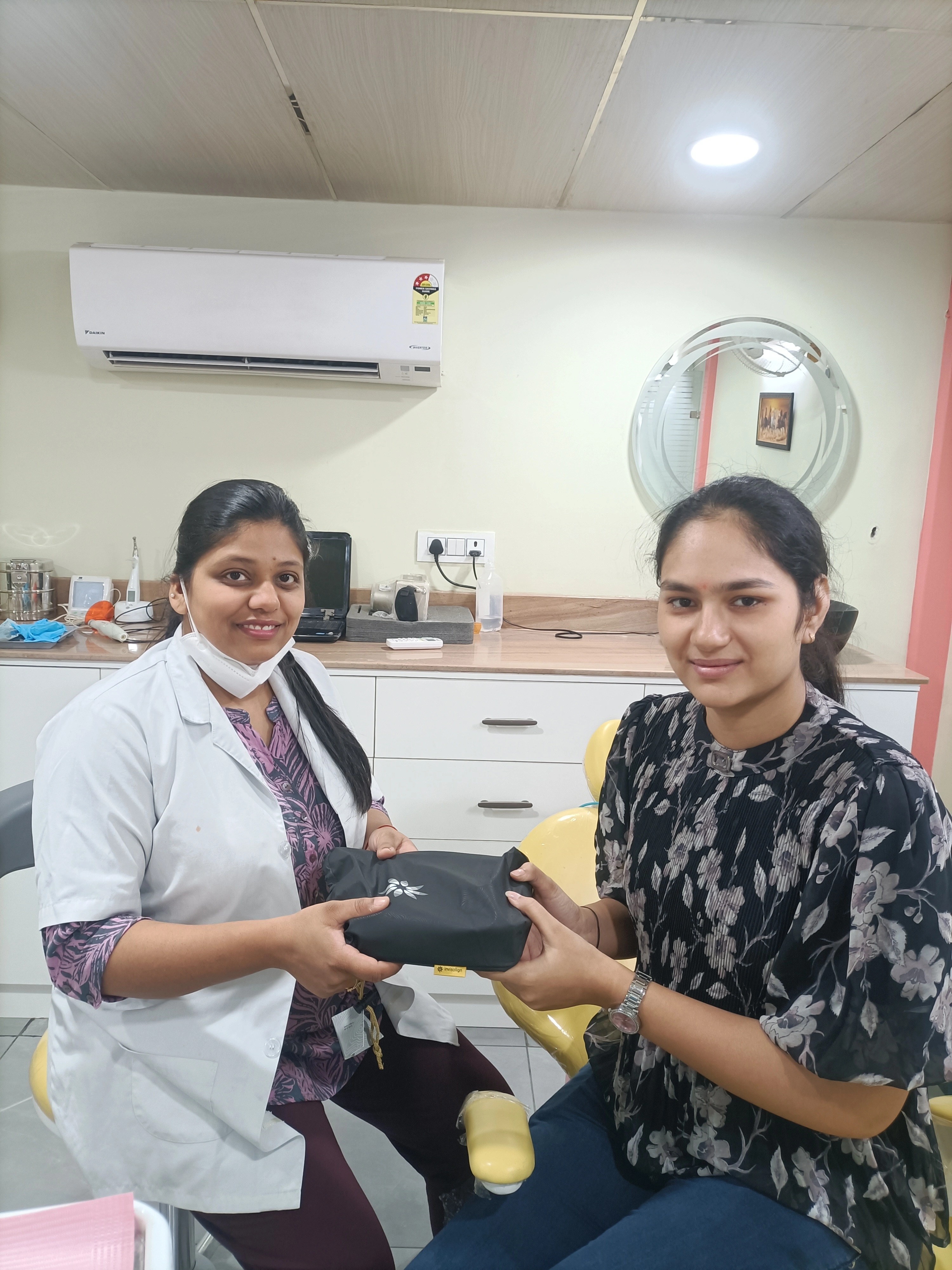 Vivaan Dental Clinic - 1372