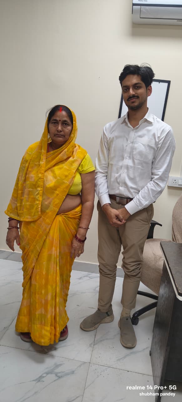 Khetan Knee n Shoulder Clinic - 2005