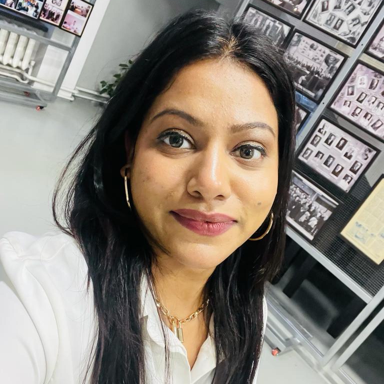 Dr Kamakshi Sharma